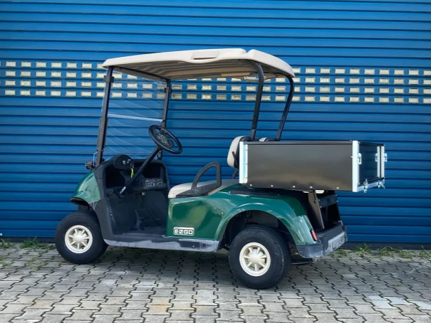 Užitkový elektrický vozík E-Z-GO RXV 48 V